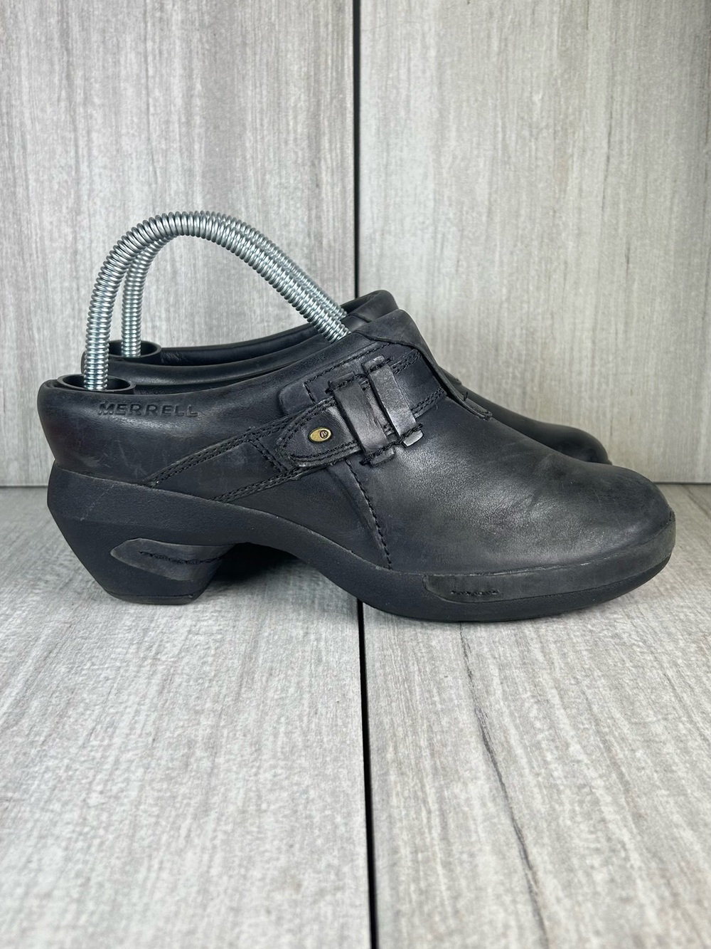 Merrell Luxe Plunge Buckle Strap Black Leather Slip-On Mule Heel Womens Size 7.5